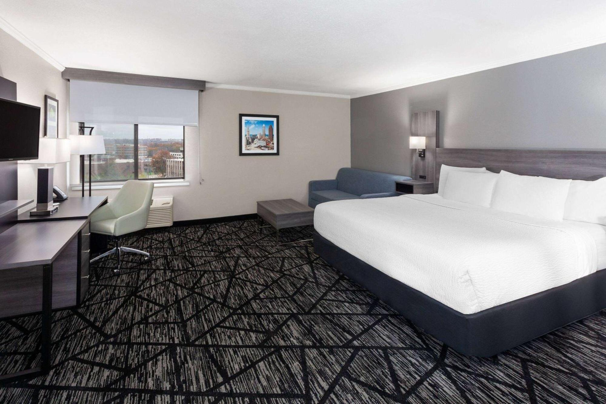 La Quinta Inn By Wyndham Cleveland אינדפנדנס מראה חיצוני תמונה