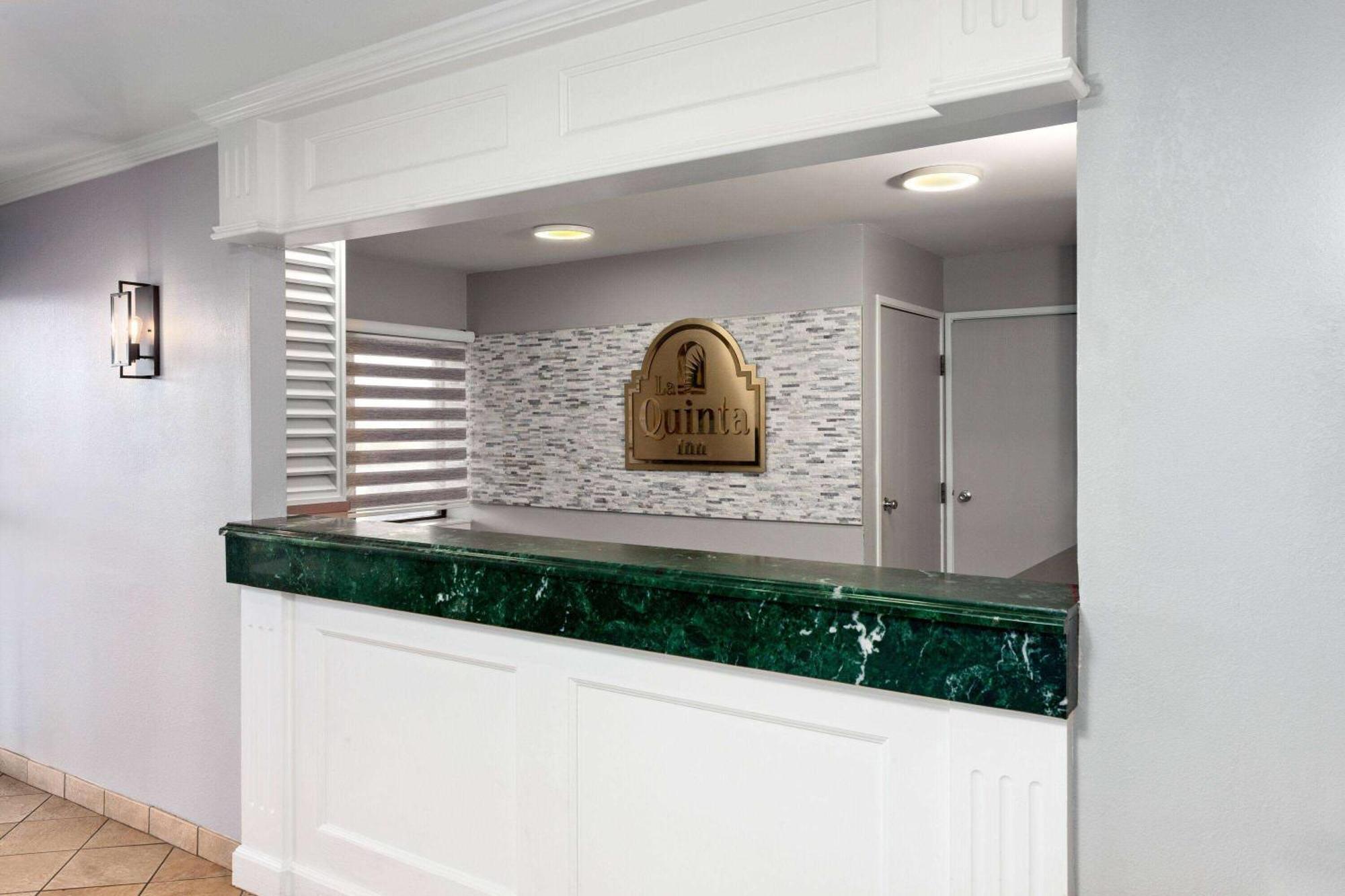 La Quinta Inn By Wyndham Cleveland אינדפנדנס מראה חיצוני תמונה